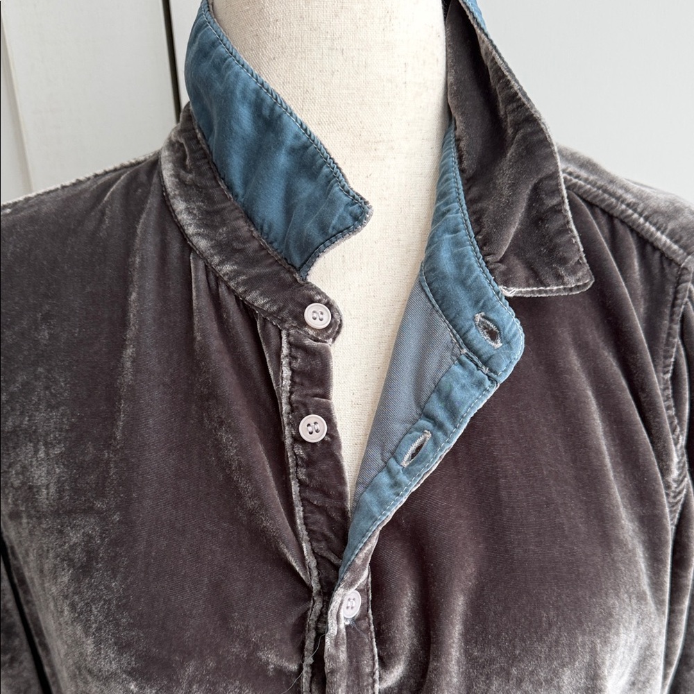Velvet Button-Up Jacket - Gray - Picture 3 of 6